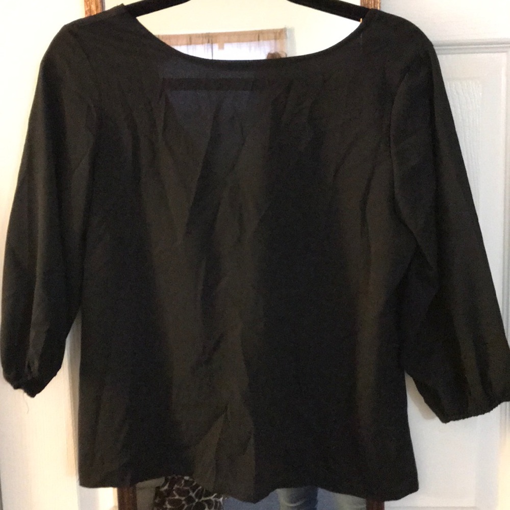 Black blouse with leopard bow